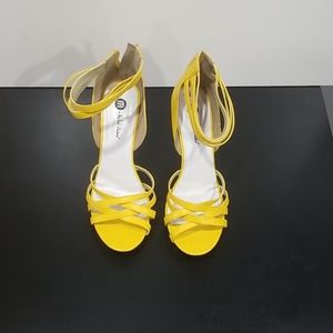 Michael Antonio High heels